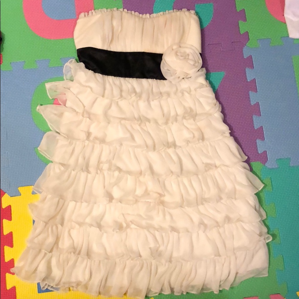 Ruffle dress